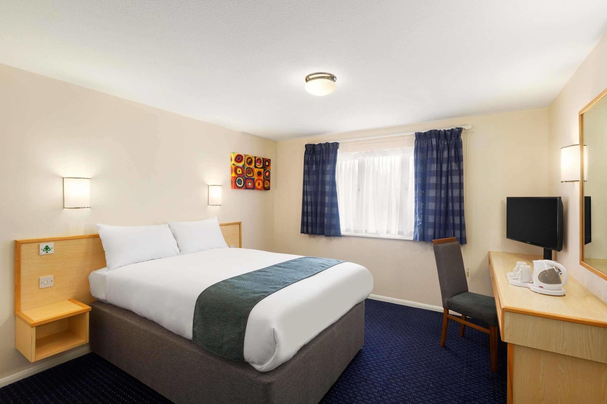 Days Inn Γουίντσεστερ Εξωτερικό φωτογραφία